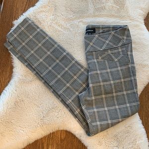 NWOT. La chateau dress pant